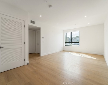 7510 Sepulveda Boulevard - Photo Thumbnail 14