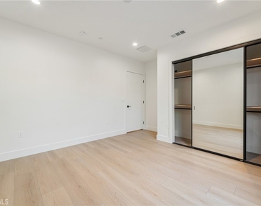 7510 Sepulveda Boulevard - Photo Thumbnail 21
