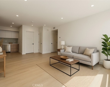 7510 Sepulveda Boulevard - Photo Thumbnail 6
