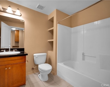 360 W Avenue 26 - Photo Thumbnail 8