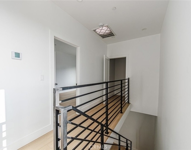 13461 Beach Avenue - Photo Thumbnail 30
