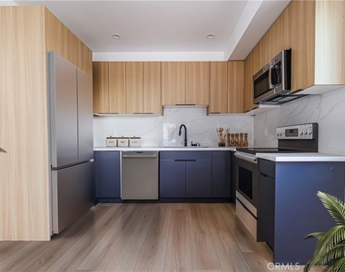 13461 Beach Avenue - Photo Thumbnail 1