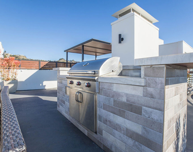 1283 Havenhurst Drive - Photo Thumbnail 13