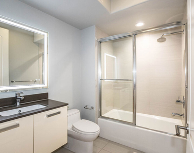 1283 Havenhurst Drive - Photo Thumbnail 4