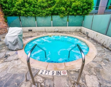 1111 S Grand Avenue - Photo Thumbnail 32