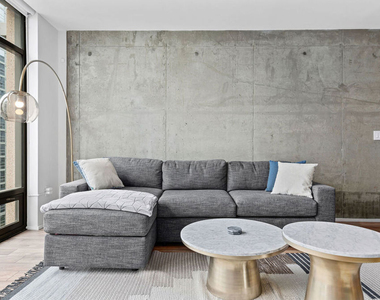 1111 S Grand Avenue - Photo Thumbnail 5