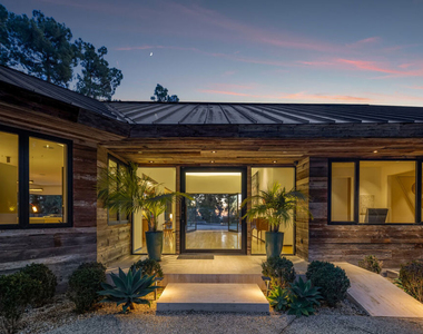 1120 El Retiro Way - Photo Thumbnail 3