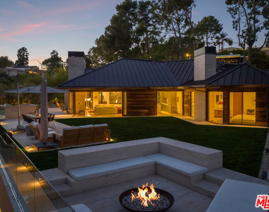 1120 El Retiro Way - Photo Thumbnail 1