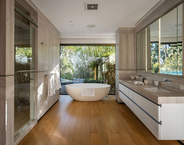 1120 El Retiro Way - Photo Thumbnail 12