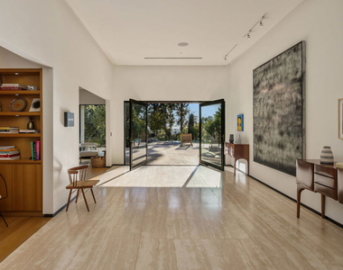 1120 El Retiro Way - Photo Thumbnail 5