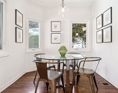 956 S Longwood Avenue - Photo Thumbnail 20