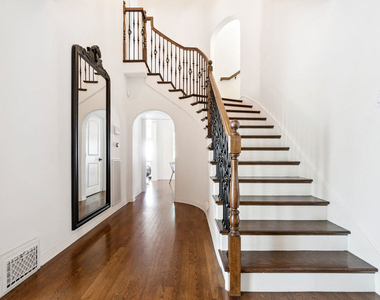 956 S Longwood Avenue - Photo Thumbnail 7