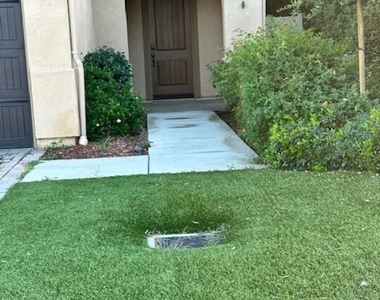 17032 Cantlay Street - Photo Thumbnail 7