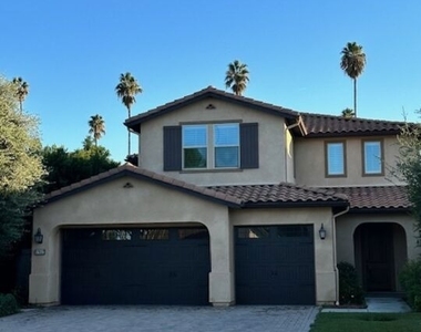 17032 Cantlay Street - Photo Thumbnail 8