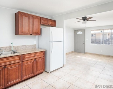 532 N 1st St - Photo Thumbnail 14