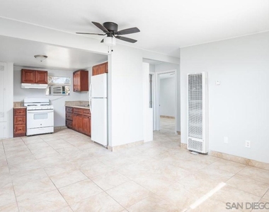 532 N 1st St - Photo Thumbnail 15