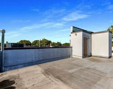 694 East 38th Street - Photo Thumbnail 5