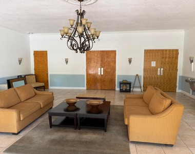 701 Lori Drive - Photo Thumbnail 35