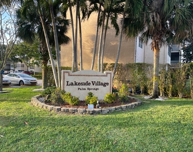 701 Lori Drive - Photo Thumbnail 14