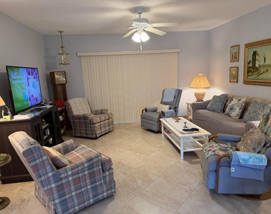 701 Lori Drive - Photo Thumbnail 2