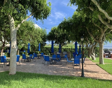 2121 N Ocean Boulevard - Photo Thumbnail 20