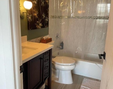 2121 N Ocean Boulevard - Photo Thumbnail 14
