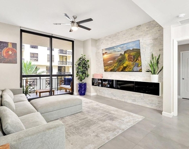 801 S Olive Avenue - Photo Thumbnail 1