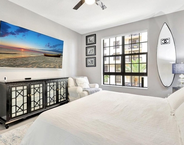 801 S Olive Avenue - Photo Thumbnail 23
