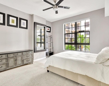 801 S Olive Avenue - Photo Thumbnail 20
