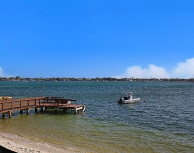 5600 N Flagler Drive - Photo Thumbnail 16