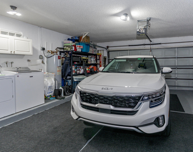 5570 Piping Rock Drive - Photo Thumbnail 24