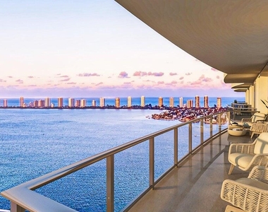220 Lake Shore Drive - Photo Thumbnail 1