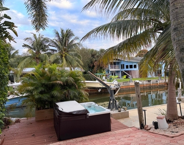 18150 Perigon Way - Photo Thumbnail 58