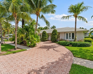 18150 Perigon Way - Photo Thumbnail 2