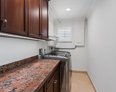 18150 Perigon Way - Photo Thumbnail 29