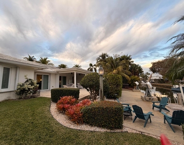 18150 Perigon Way - Photo Thumbnail 37