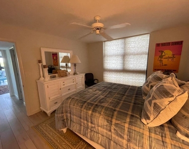 7204 Gulf Of Mexico Boulevard - Photo Thumbnail 9