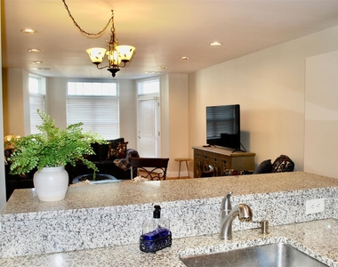 3106 Leeward Drive - Photo Thumbnail 11