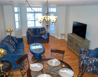 3106 Leeward Drive - Photo Thumbnail 4