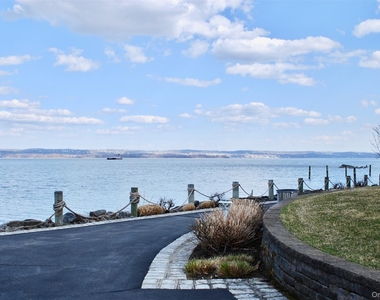 3106 Leeward Drive - Photo Thumbnail 16