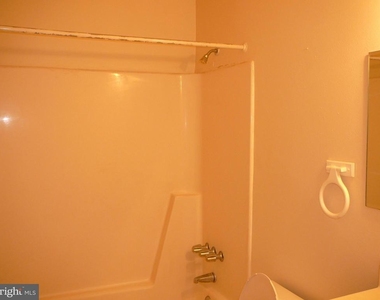39 Wayside Court - Photo Thumbnail 9