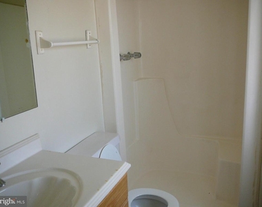 39 Wayside Court - Photo Thumbnail 8