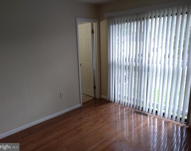 39 Wayside Court - Photo Thumbnail 14