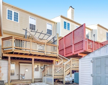 2594 Sylvan Moor Lane - Photo Thumbnail 40