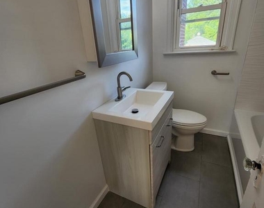 1227 N Utah Street - Photo Thumbnail 8