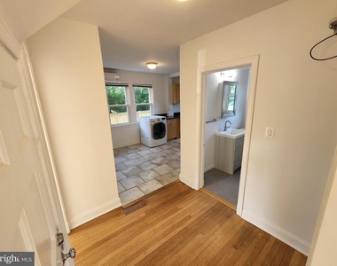1227 N Utah Street - Photo Thumbnail 10
