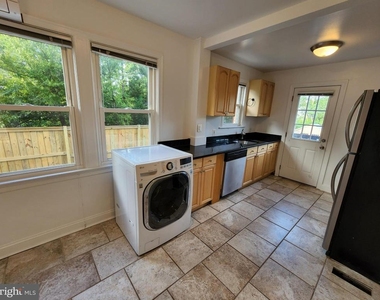 1227 N Utah Street - Photo Thumbnail 1