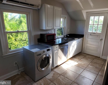 1227 N Utah Street - Photo Thumbnail 11