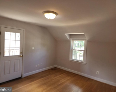 1227 N Utah Street - Photo Thumbnail 16