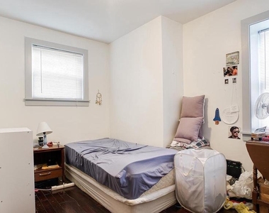 1902 N 17th Street - Photo Thumbnail 7